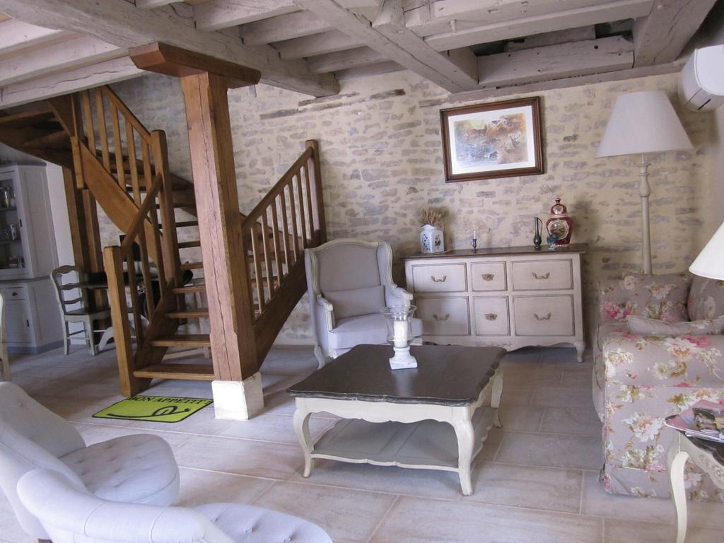 Moulin De Petoulle Hotel Charenton-du-Cher Luaran gambar